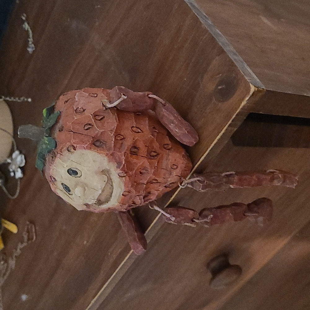 VINTAGE Wooden Strawberry w Dangle Legs